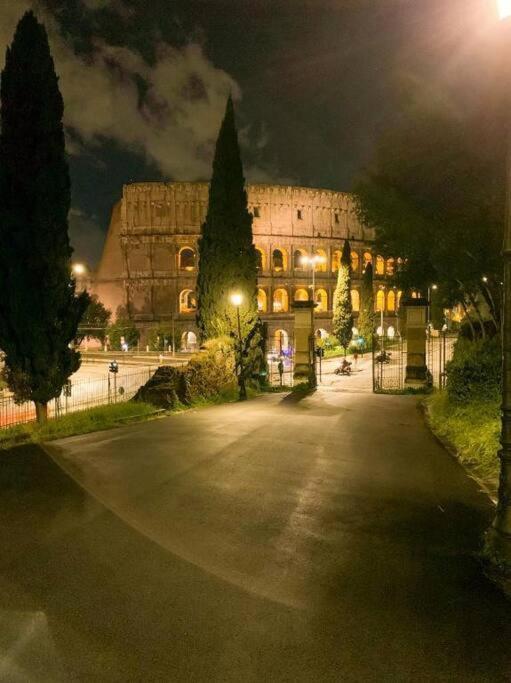 Colosseum Luxury Home Рим Экстерьер фото